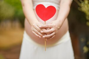 妊婦が知っておくべき口臭対策と舌ケア方法は？