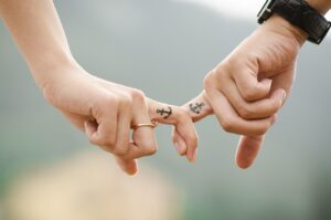 舌苔が原因の口臭、絶対にやってはいけないことは？